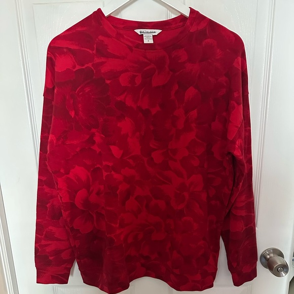 Athletes Chakra Floral  Red Long Sleeve Printed Pullover Sz S Petite EUC - Picture 1 of 9